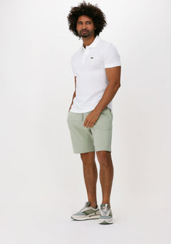 T-shirt homme coupe droite, en coton piqué respirant, style polo chic adapté aux saisons douces.