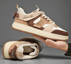 Basket blanche femme à semelle épaisse, sneakers mode avec look streetwear, parfaite en cadeau homme ou vêtement pour homme sportif

