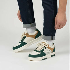 Basket femme au style affirmé, une alternative confortable aux modèles classiques.