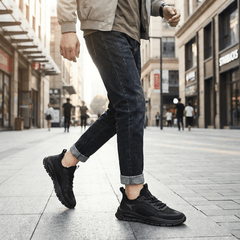 Sneakers et baskets chaussure homme sport chic disponibles en boutique chaussure, parfaites pour profiter d’un prix promo et d’un style tendance en Tunisie.