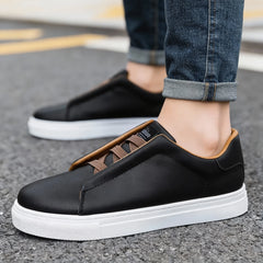 Basket sport chic polyvalente pour une transition fluide entre bureau et sorties.