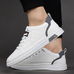 Chaussure de sport homme en promo, idéale pour le running ou la salle, offrant confort et maintien optimal.