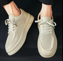 Modèle tendance alliant baskets et chaussure de sport pour un style moderne. Parfait comme idee cadeau homme ou comme idée cadeau homme, disponible en idee cadeaux homme.

