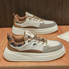 Chaussure de sport couleur désert, sneakers tendance avec semelle orthopédique, parfaite comme basket pour femme ou basket pour homme en promo

