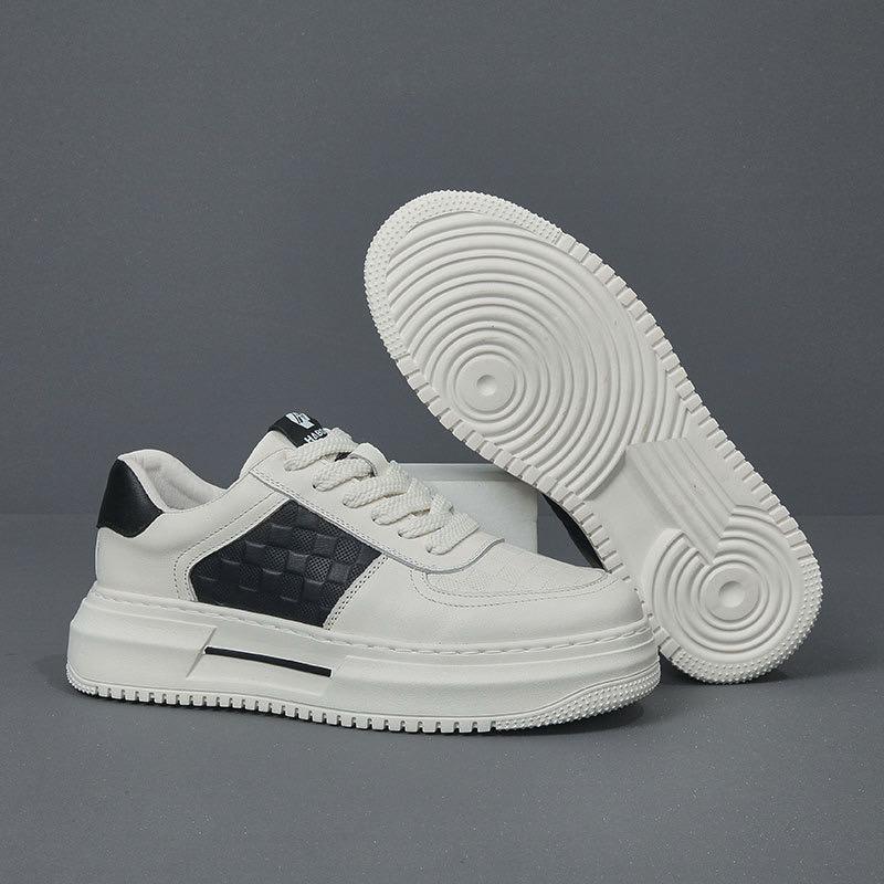 Modèle streetwear tendance combinant basket sport, cadeau homme et basket blanche homme. Confort optimal avec chaussure homme sport, idéal comme chaussure sport homme pour un style urbain affirmé.


