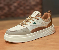 Sneakers camel pour homme et femme, chaussure de sport mode avec détails minimalistes, idéale comme idée cadeau homme pendant les soldes

